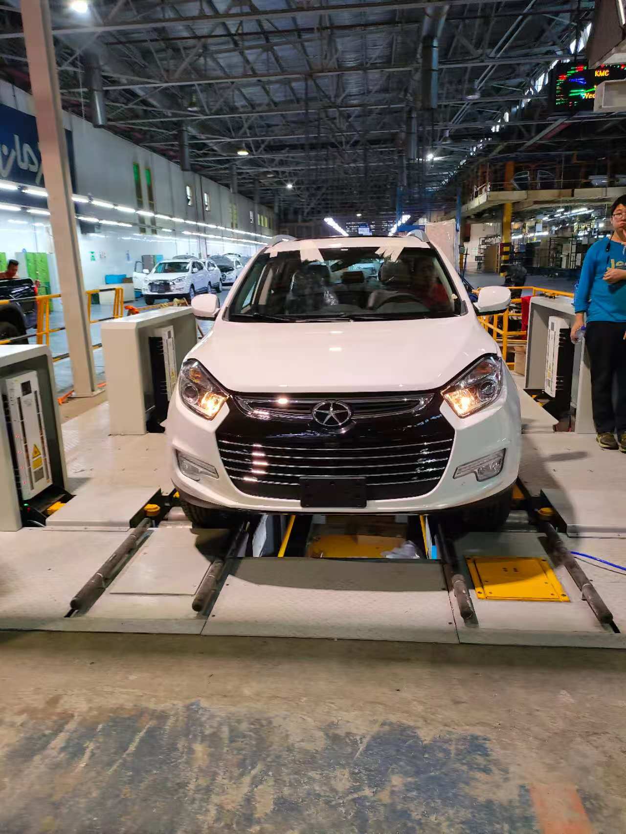 我公司与吉尔吉斯坦汽车制造商达成产品供应合作